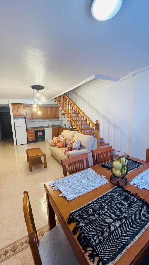 Holiday With A Sea View Torrevieja Luaran gambar